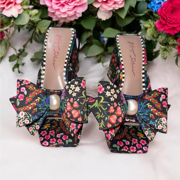 Betsey Johnson NWOT Floral Bow Platform Mule Heels Size 7.5 Statement Shoes - Picture 5 of 8